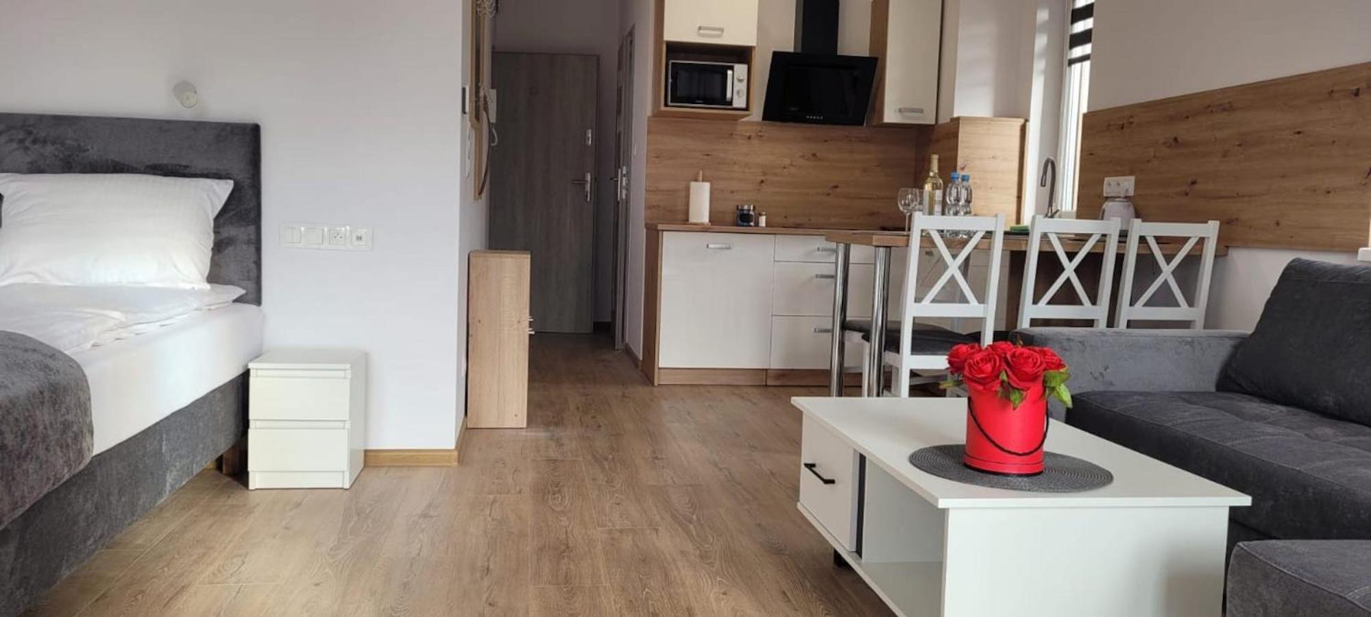 Kolorowe Cieplice - Apartamenty Z Widokiem Na Karkonosze Jelenia Góra Kültér fotó