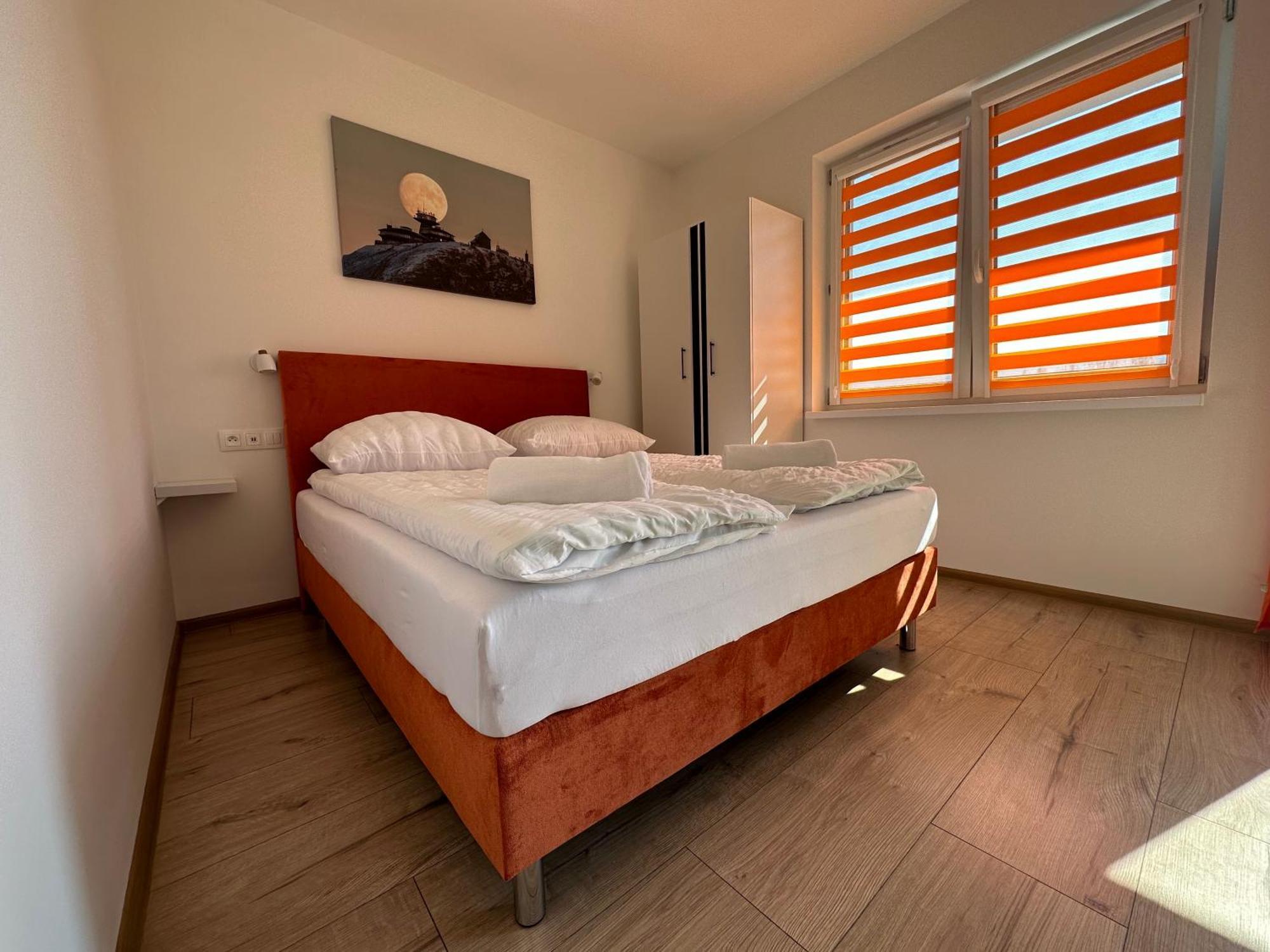 Kolorowe Cieplice - Apartamenty Z Widokiem Na Karkonosze Jelenia Góra Kültér fotó